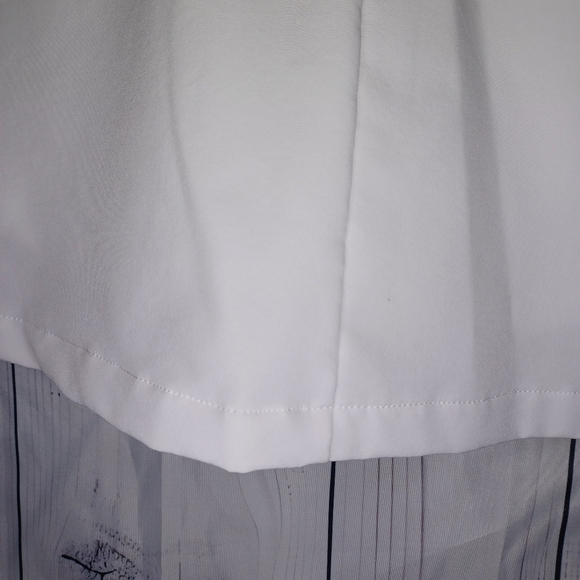 Greg Norman white golf skort with pockets - Picture 8 of 10